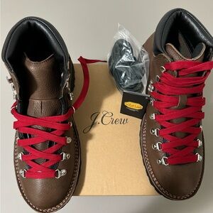 J crew men’s boots (brown) size 9.5. Brand new. Never worn. Excellent condition.